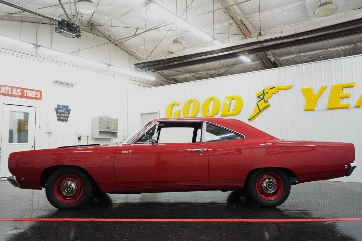 Plymouth-Road-Runner-Coupe-1968-5