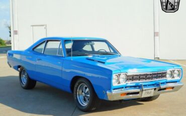 Plymouth-Road-Runner-Coupe-1968-9