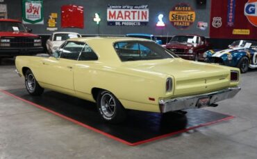 Plymouth-Road-Runner-Coupe-1969-6