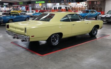 Plymouth-Road-Runner-Coupe-1969-8