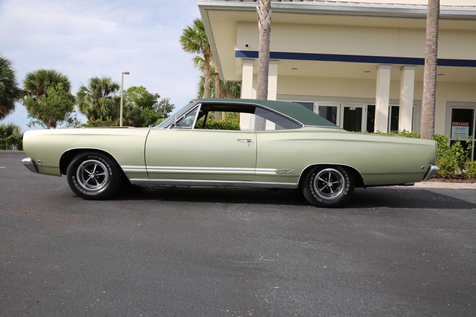 Plymouth-Satellite-Coupe-1968-5