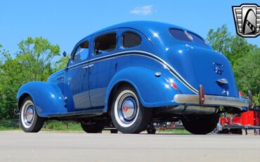 Plymouth-Sedan-Berline-1939-5