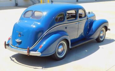 Plymouth-Sedan-Berline-1939-7