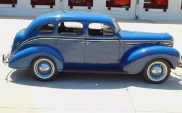 Plymouth-Sedan-Berline-1939-8