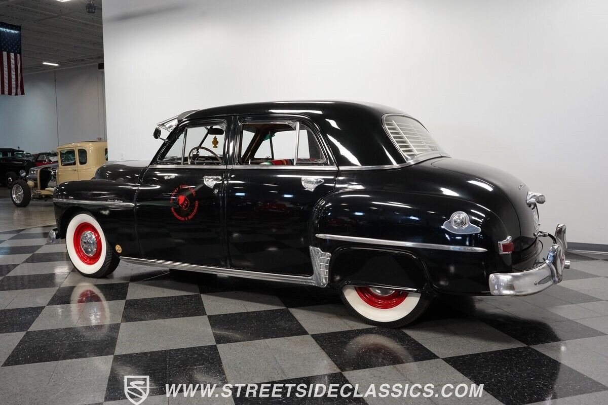 Plymouth-Special-Deluxe-Berline-1950-8