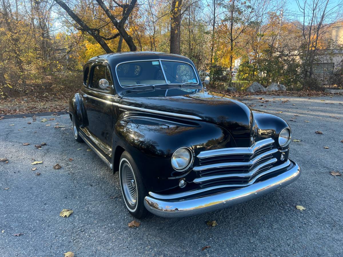 Plymouth-Special-deluxe-1948-1