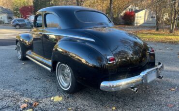 Plymouth-Special-deluxe-1948-9