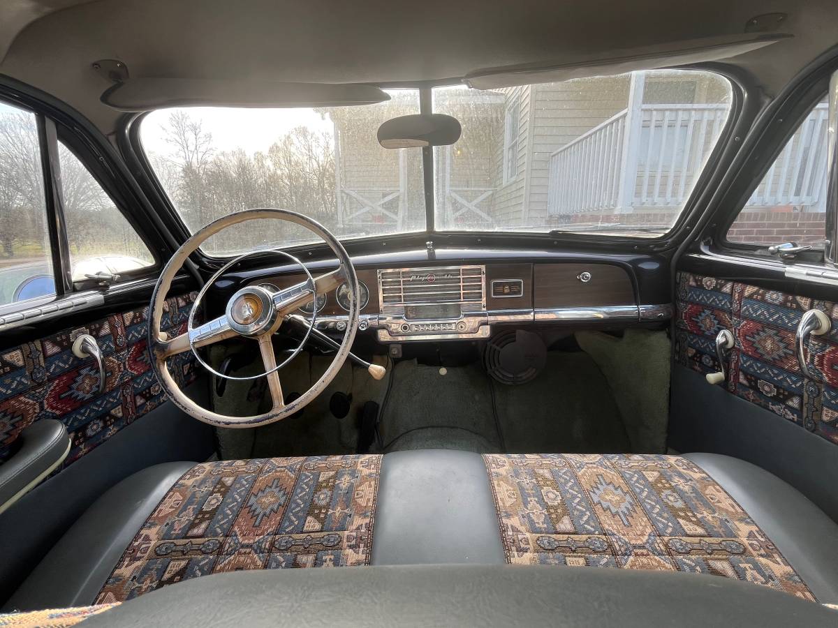 Plymouth-Special-deluxe-1949-2