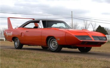 Plymouth-Superbird-1970-1