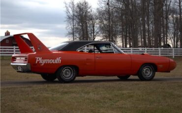 Plymouth-Superbird-1970-18