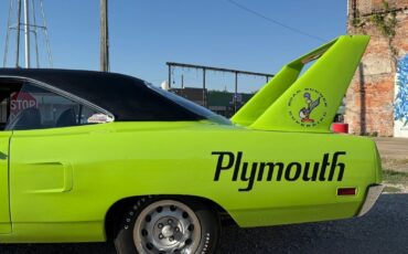 Plymouth-Superbird-1970-28