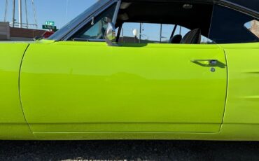 Plymouth-Superbird-1970-29