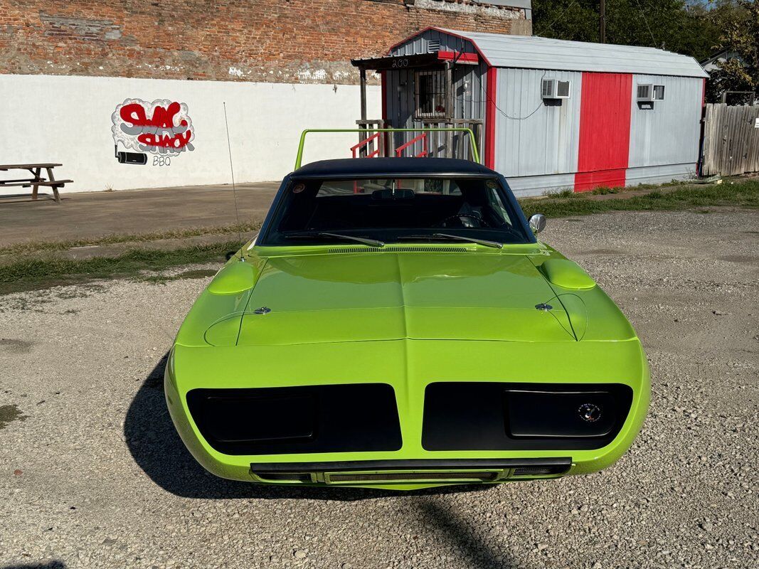 Plymouth-Superbird-1970-38