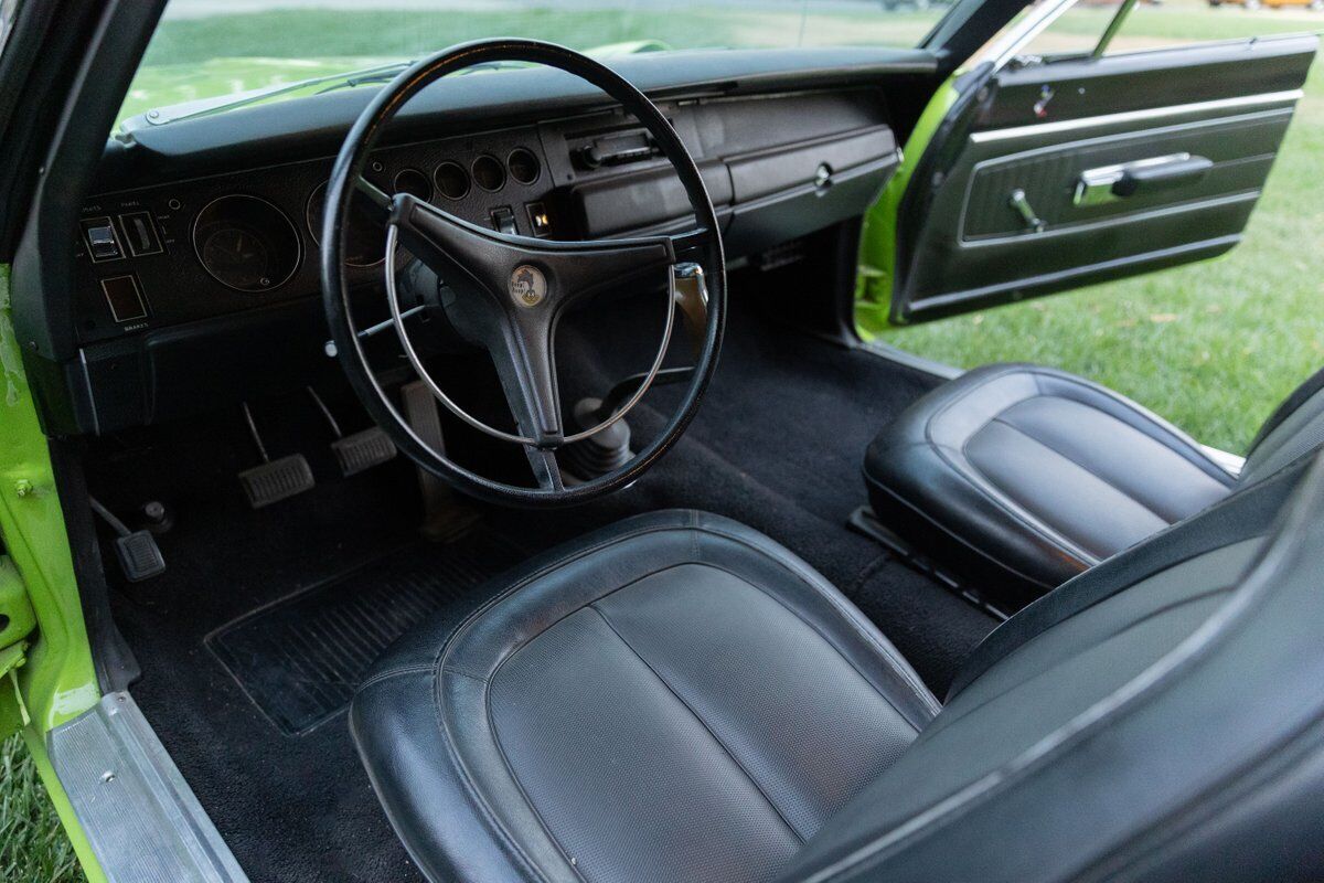 Plymouth-Superbird-1970-5