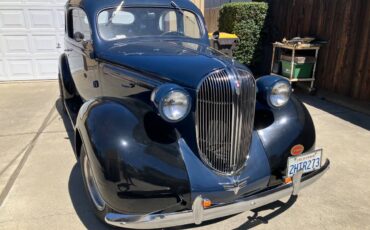 Plymouth-Two-door-humpback-1938-14