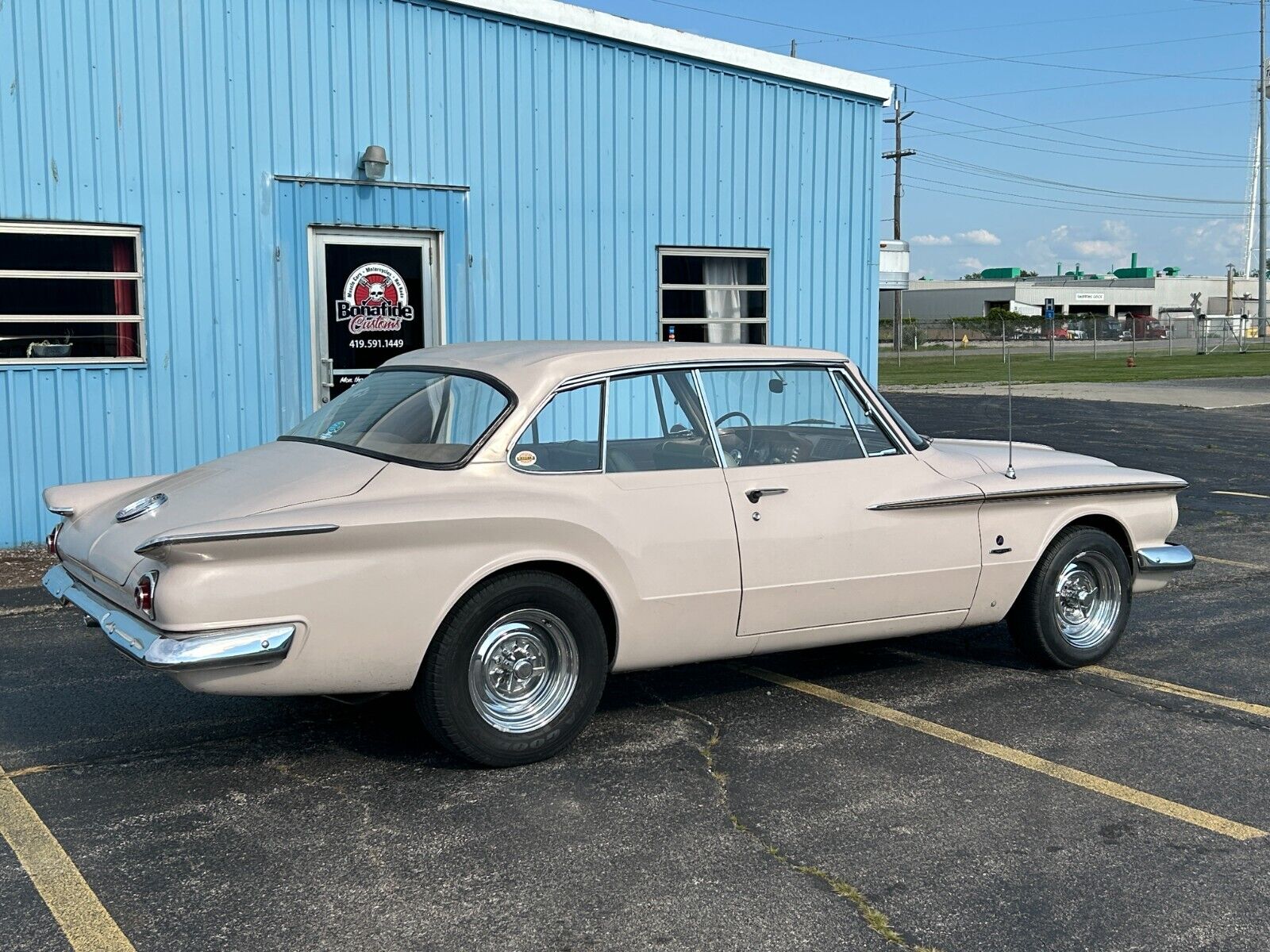 Plymouth-Valiant-1962-3