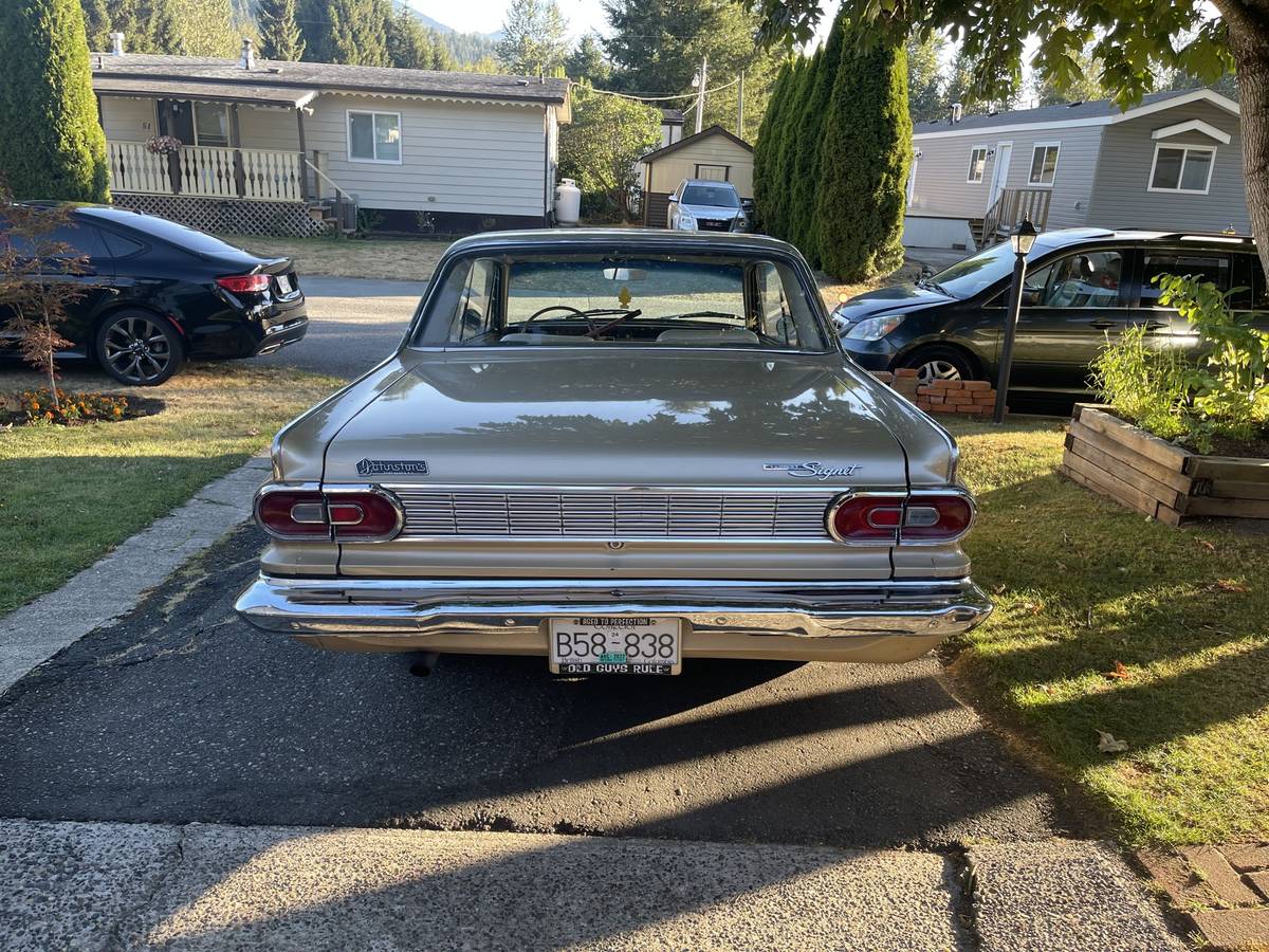 Plymouth-Valiant-1965-3