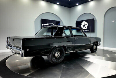 Plymouth-Valiant-1968-7