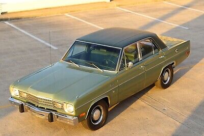 Plymouth-Valiant-1973-4