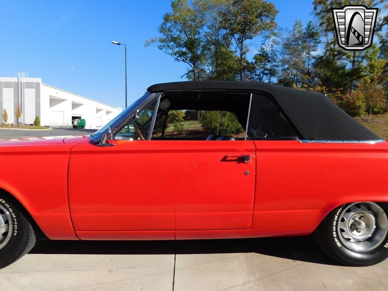 Plymouth-Valiant-Cabriolet-1966-5