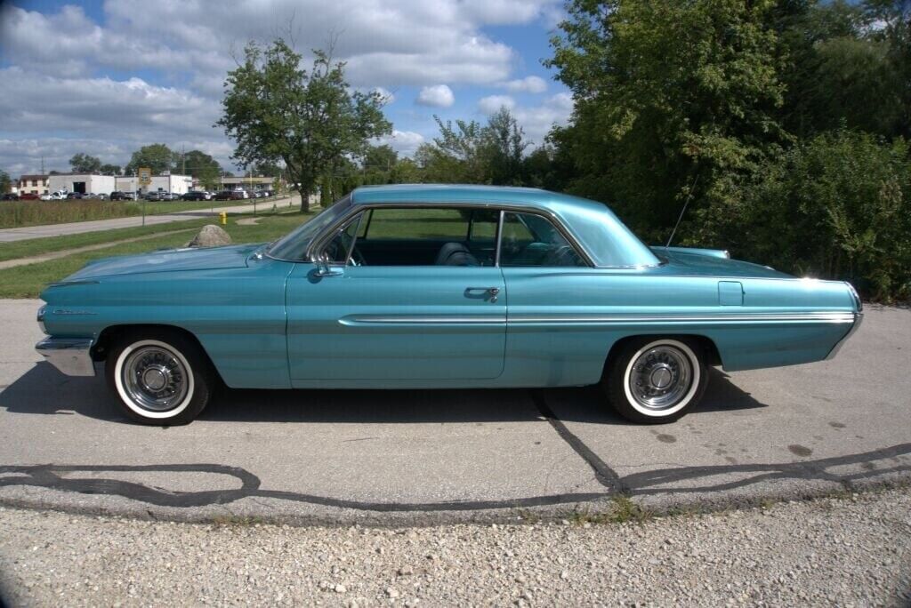 Pontiac-Catalina-Coupe-1962-3