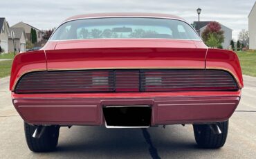 Pontiac-Esprit-redbird-1979-3