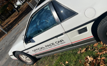 Pontiac-Fiero-1984-2