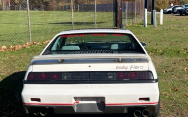 Pontiac-Fiero-1984-7