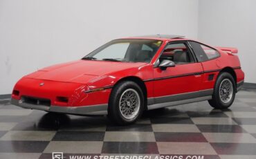 Pontiac-Fiero-Coupe-1986-6