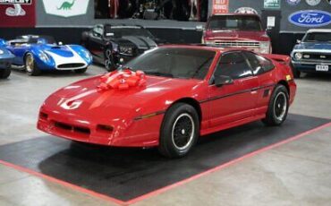 Pontiac-Fiero-Coupe-1988-1