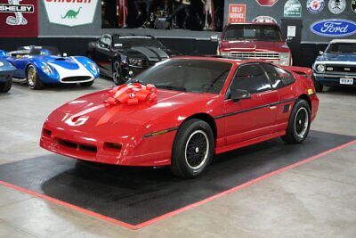 Pontiac-Fiero-Coupe-1988-1