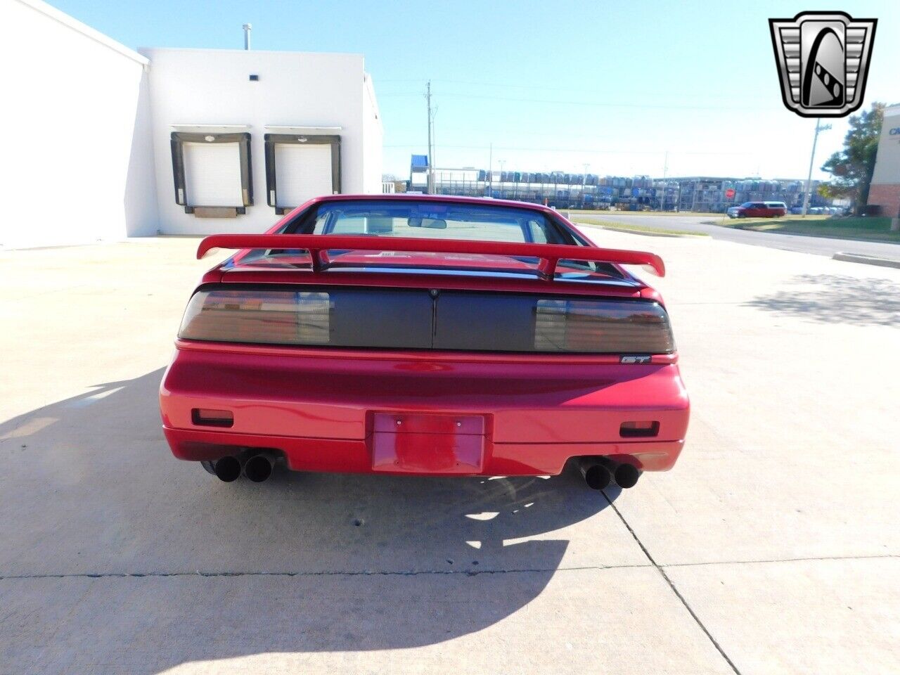 Pontiac-Fiero-Coupe-1988-3