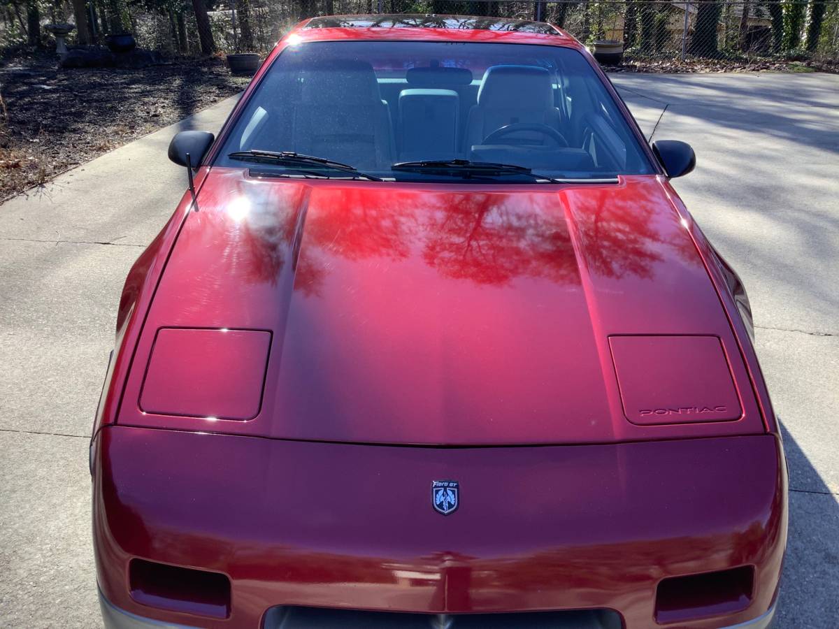 Pontiac-Fiero-gt-1987-7