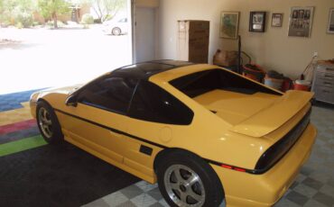 Pontiac-Fiero-gt-1988-5