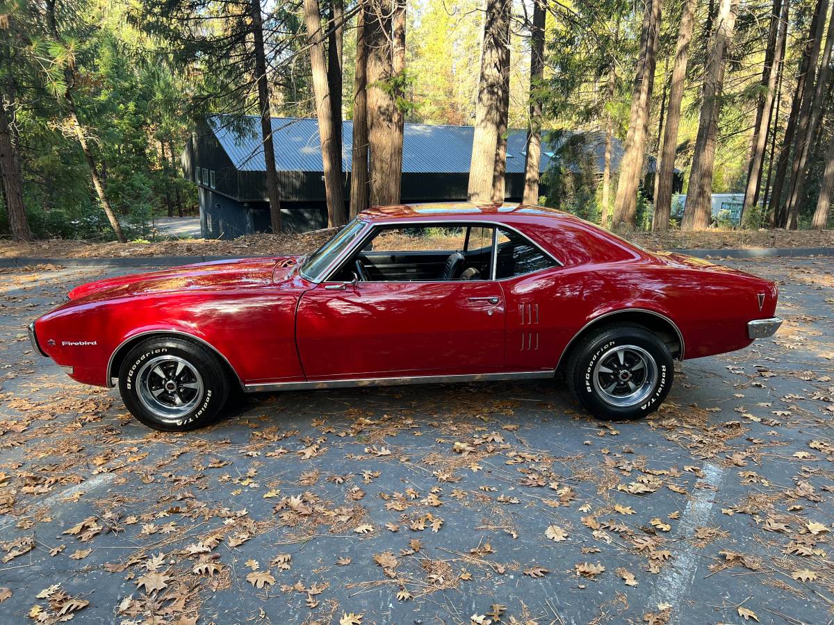 Pontiac-Firebird-1968-1