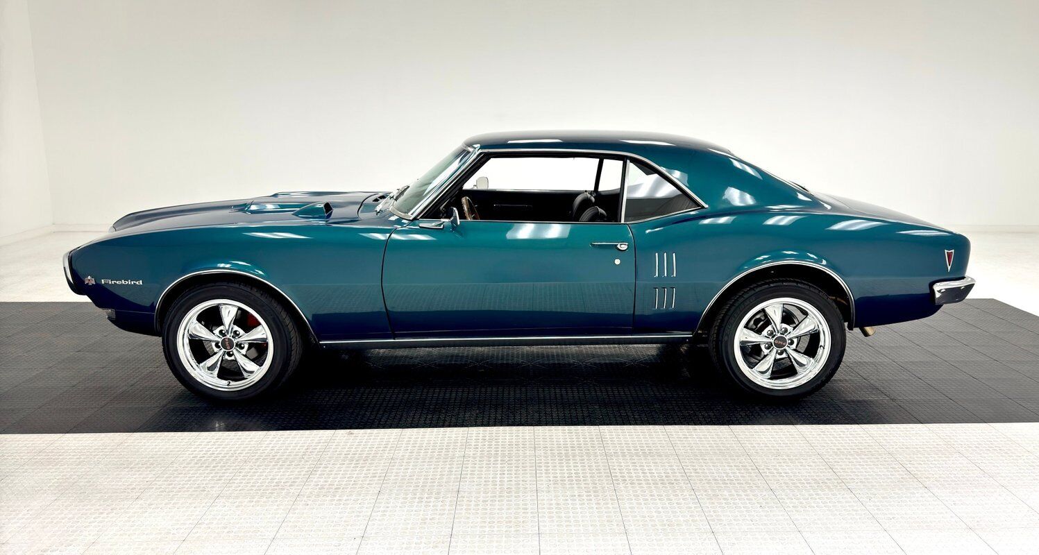 Pontiac-Firebird-1968-1