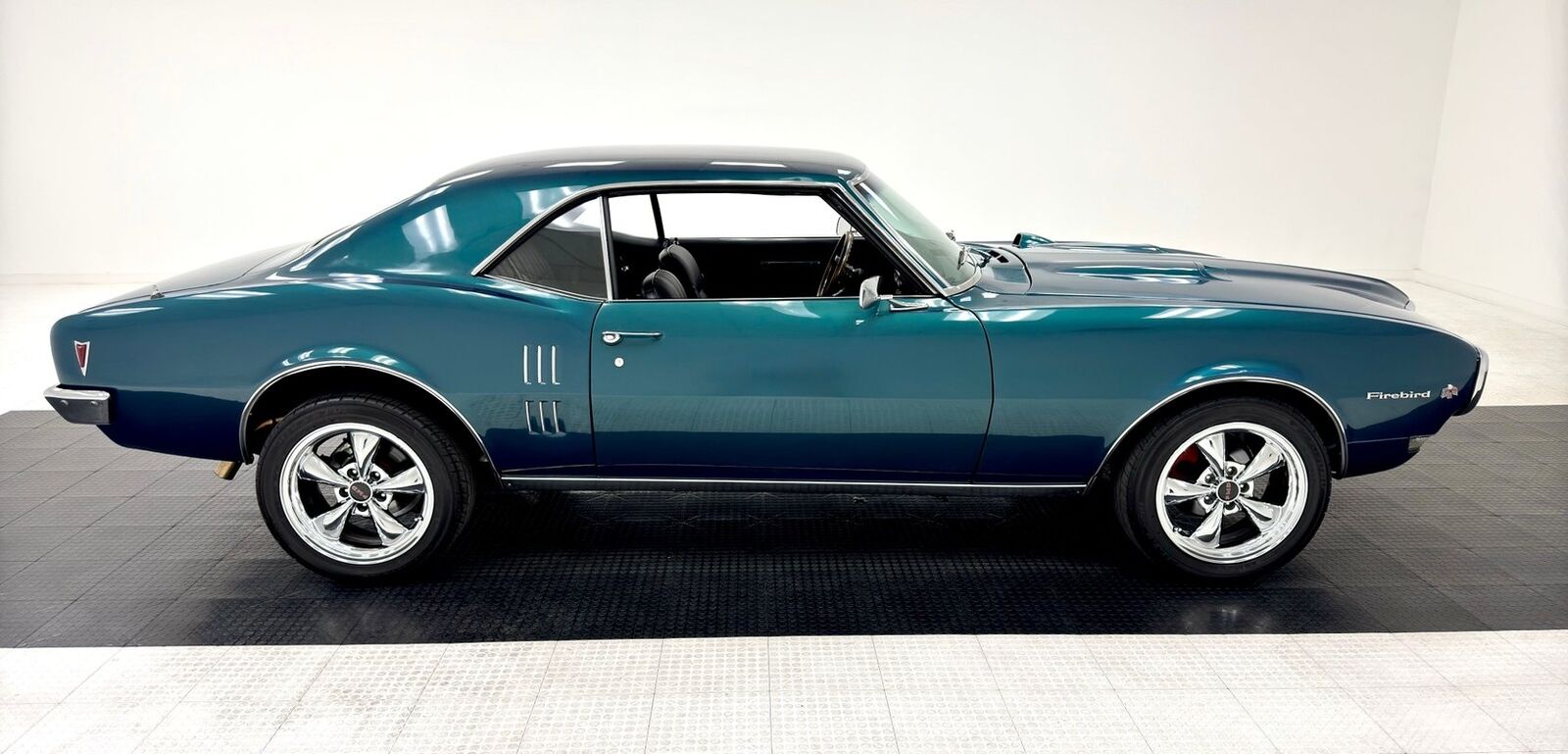 Pontiac-Firebird-1968-5