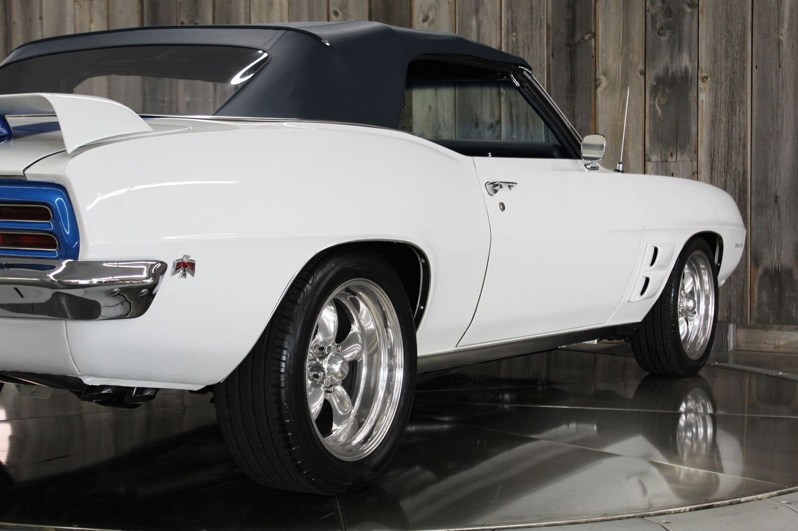 Pontiac-Firebird-1969-18