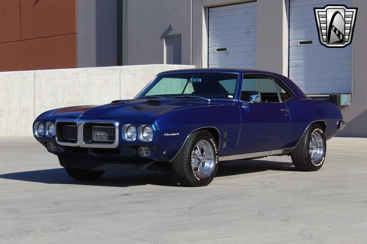 Pontiac-Firebird-1969-3