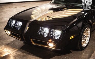 Pontiac-Firebird-1979-10