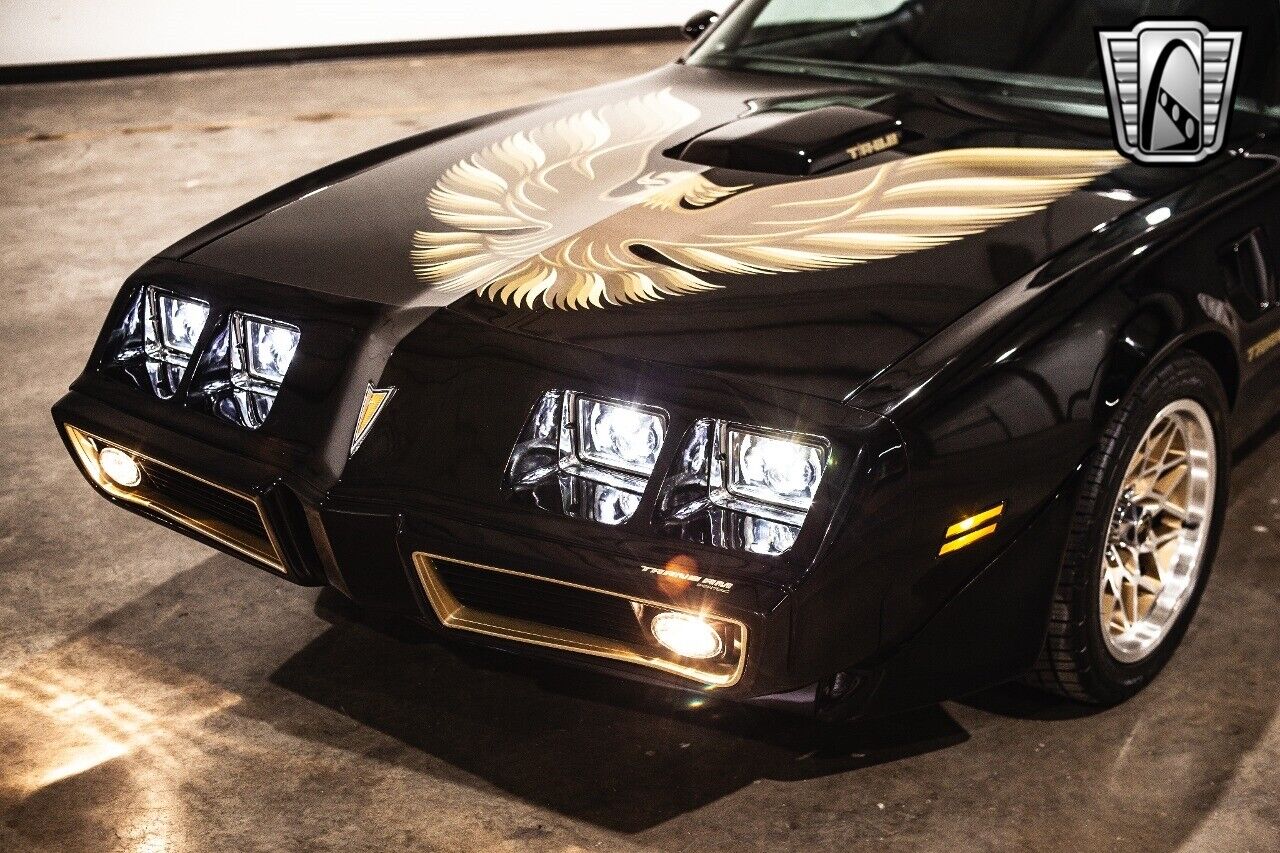 Pontiac-Firebird-1979-10