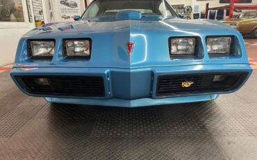 Pontiac-Firebird-1979-20