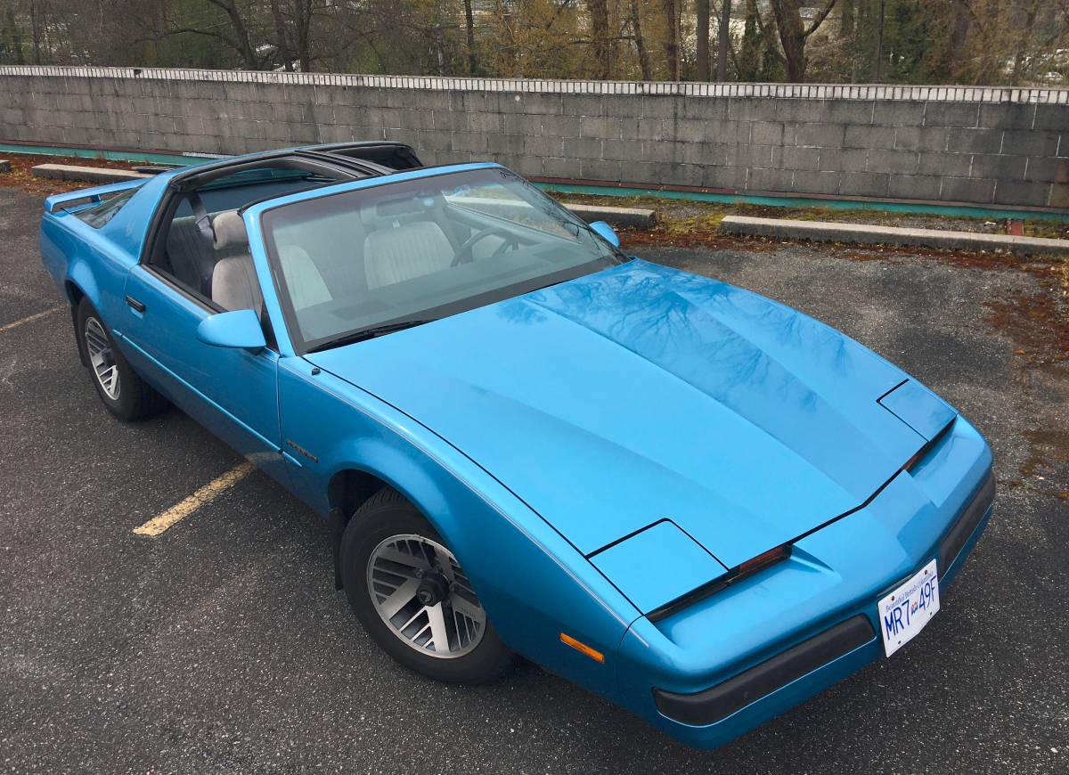 Pontiac-Firebird-1989-14