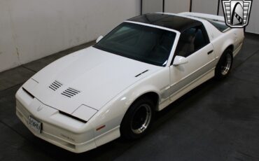 Pontiac-Firebird-1989-3