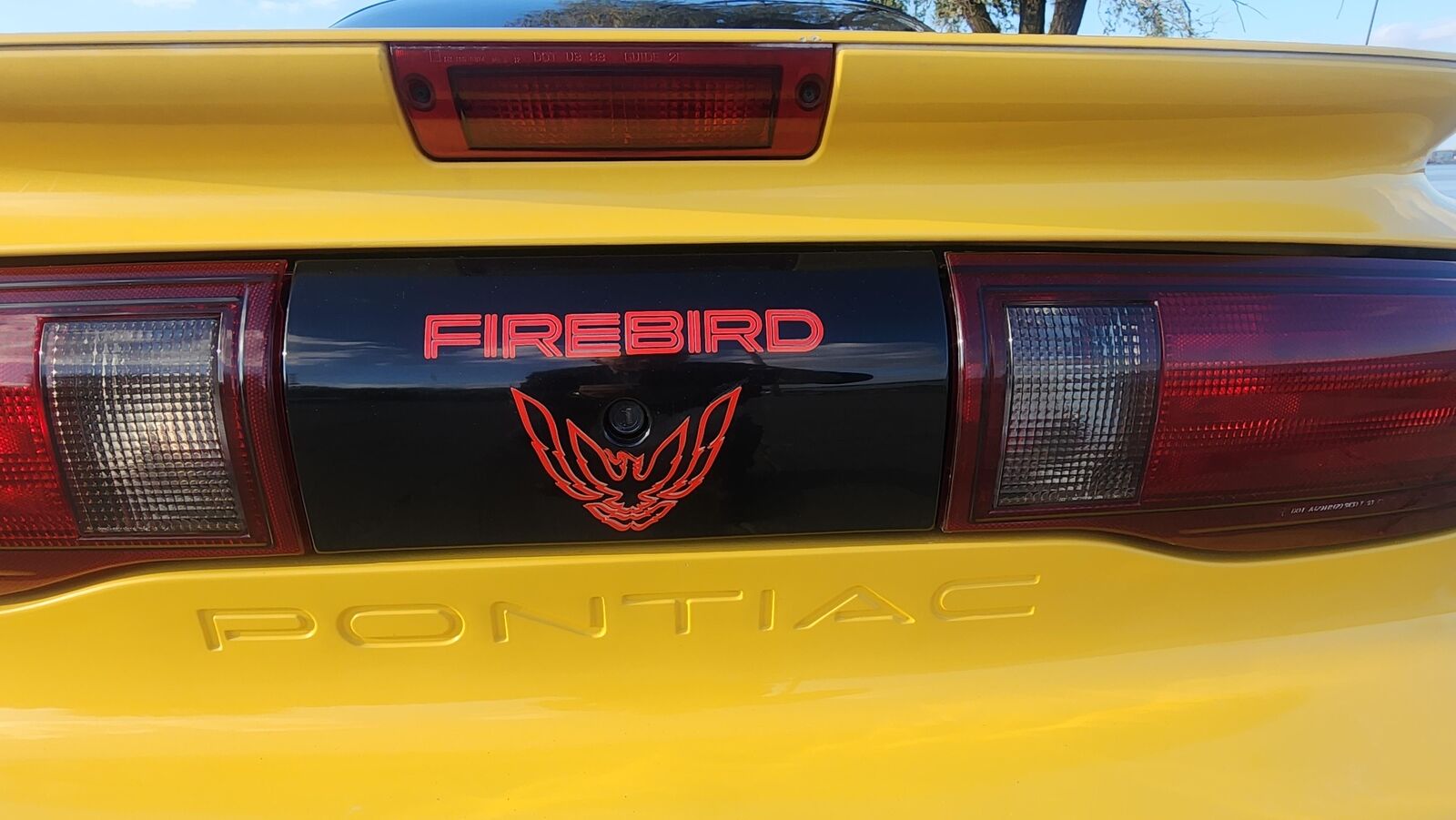 Pontiac-Firebird-1994-8