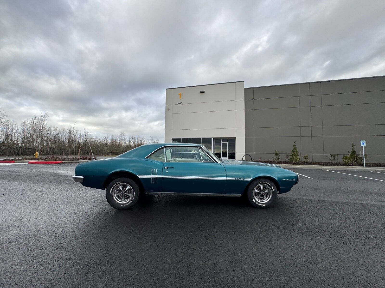 Pontiac-Firebird-Coupe-1967-4