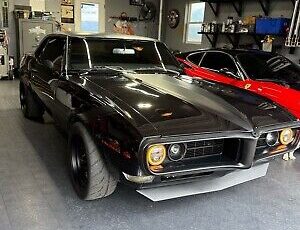 Pontiac-Firebird-Coupe-1968-5