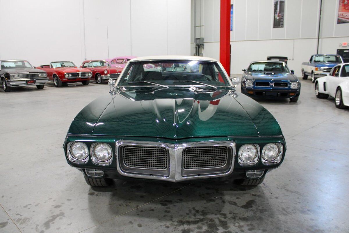 Pontiac-Firebird-Coupe-1969-11