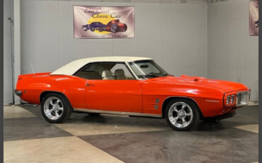 Pontiac-Firebird-Coupe-1969-2