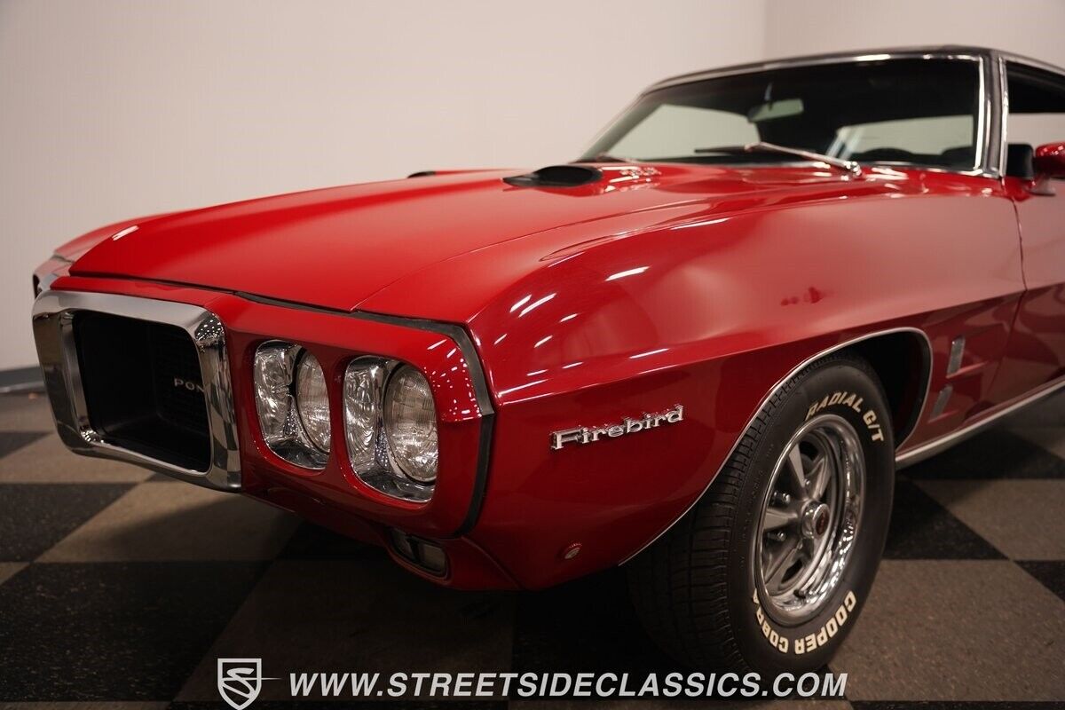 Pontiac-Firebird-Coupe-1969-23